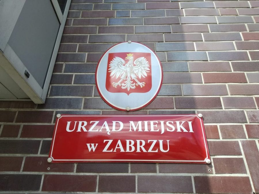 Urząd Miasta otrzymał pozytywną ocenę za jakość usług. „Konsekwentnie zmierzamy w stronę drugiego człowieka”