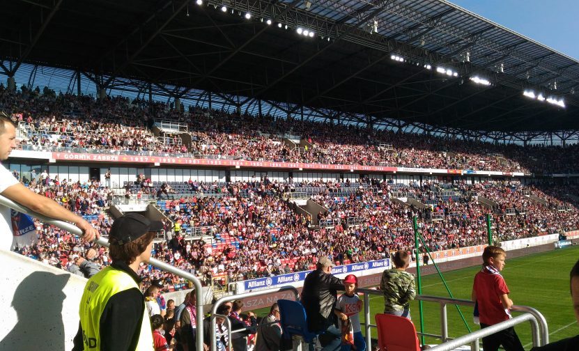 Były piłkarz Górnika ostro o „zgodach i kosach”. „Mega śmieszny mechanizm”