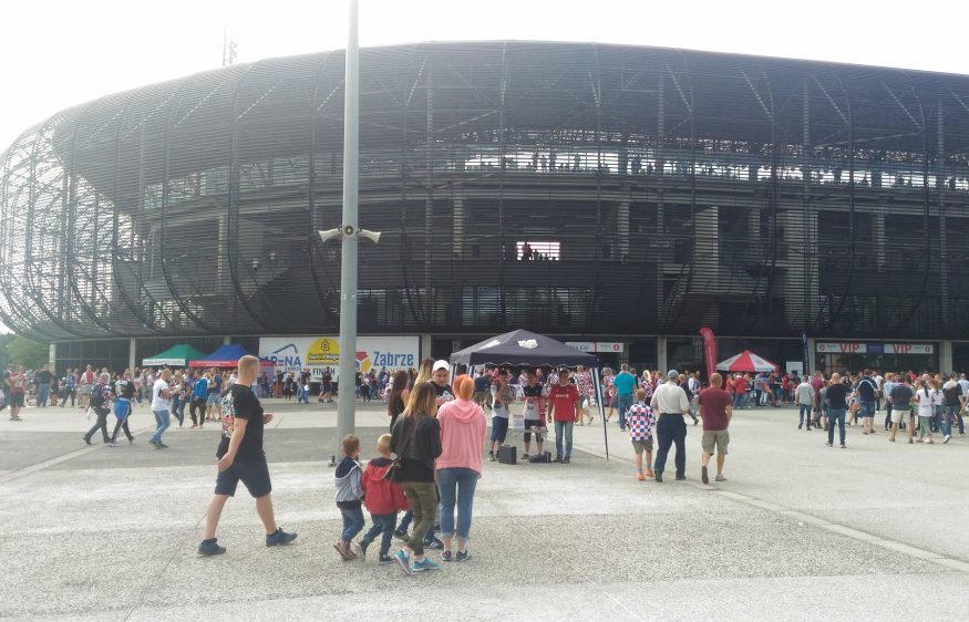 I Komunia Święta na stadionie Górnika Zabrze? To nie żart!