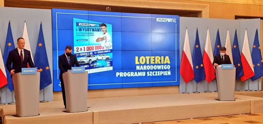 Ruszyła „szczepionkowa loteria”. Są pierwsi wygrani