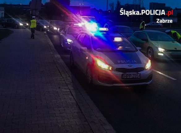 Miały być kolejne wyścigi, ale przyjechała policja i… pozabierała dowody rejestracyjne