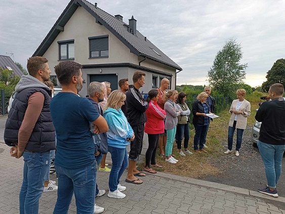 Mieszkańcy Biskupic wciąż walczą. Nie chcą w pobliżu przemysłowych hal