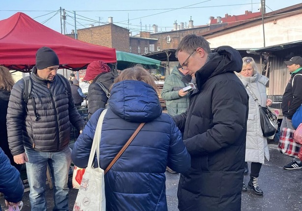 Ponad 1000 podpisów w tydzień. Mieszkańcy Zabrza chcą obniżki diet radnych