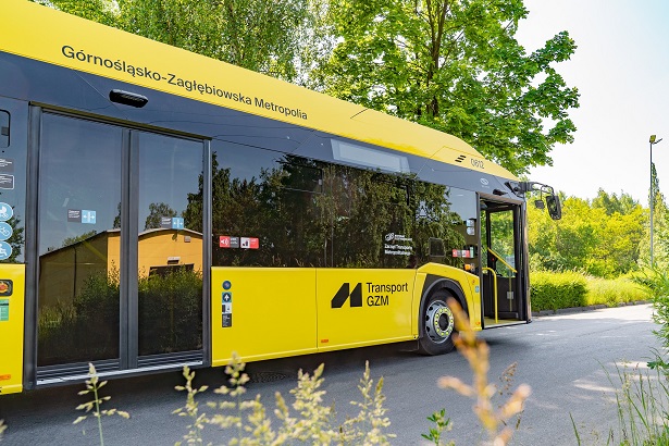 Autobusem latem nad wodę