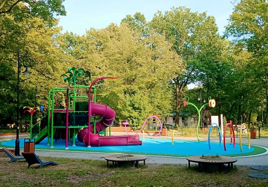 Ruszają wodne place zabaw