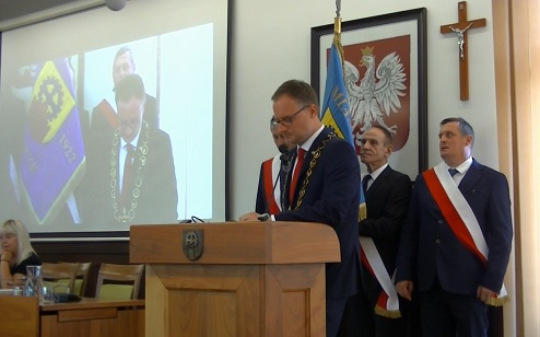 Kamil Żbikowski objął prezydenturę. Polały się łzy wzruszenia