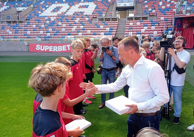 Ponad 600 tysięcy złotych dla młodych piłkarzy Górnika Zabrze z ministerstwa