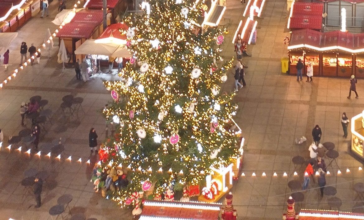 Jarmark Kopernikowski już 21 grudnia. Świąteczne atrakcje na placu przy Aquariusie