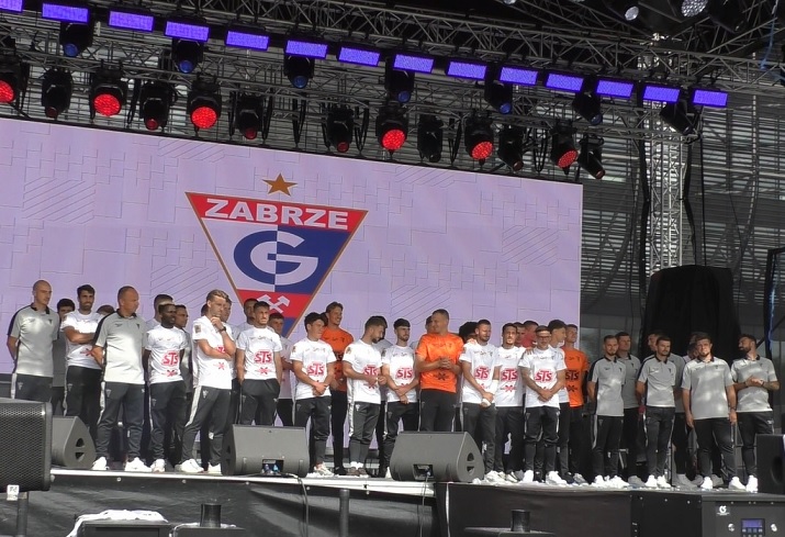 Górnik Zabrze zaprezentował zespół. To oni będą walczyć w sezonie 2026/2027